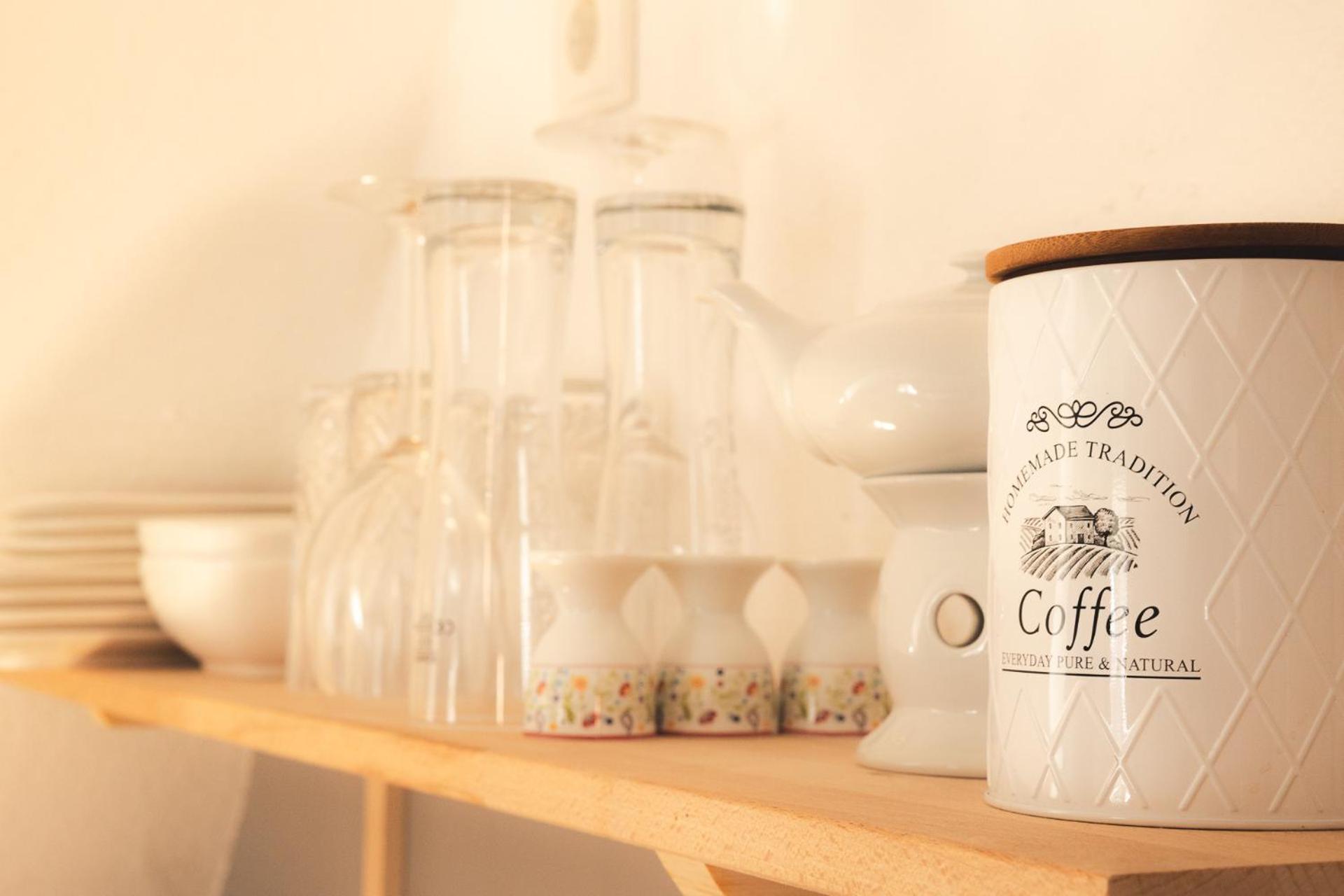 Ferienwohnungen Cafe Cup Детмольд Экстерьер фото